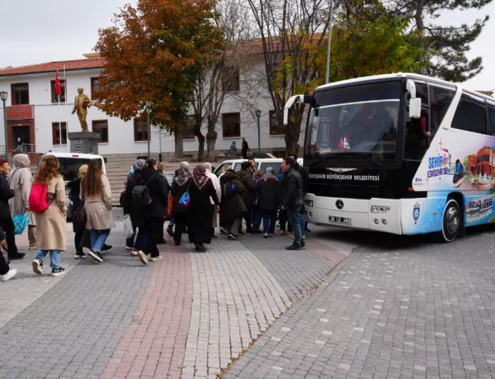 Eskişehirli Kadınlar Sivrihisar’da Kültürel Mirasla Buluştu