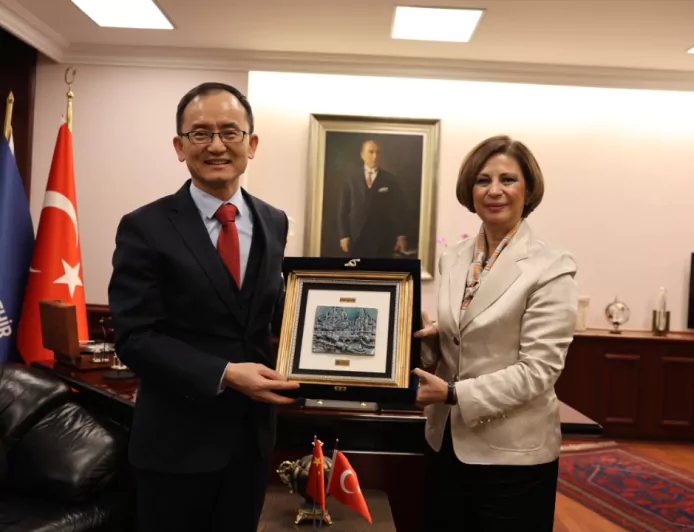 Başkan Ayşe Ünlüce’den Uluslararası Diplomasiye Güçlü Temaslar