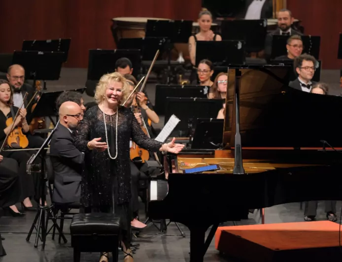 Dünyaca Ünlü Piyanist Gülsin Onay’dan Eskişehir’de Unutulmaz Konser
