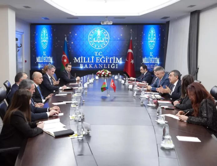 Millî Eğitim Bakanı Yusuf Tekin, Azerbaycanlı Mevkidaşı ile Eğitim İş Birliğini Görüştü