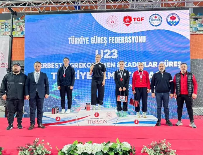 Trabzon’dan Güreşte Çifte Şampiyonluk