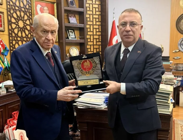 MHP'li Yönter, Bahçeli’yi Ziyaret Etti: “Bireysel ve Toplumsal Şiddetle Mücadele” Programını Sundu