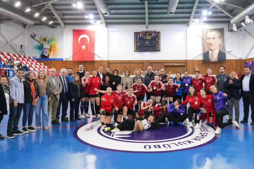 Üsküdar Belediyespor Kadın Hentbol Takımı’ndan Kritik Zafer