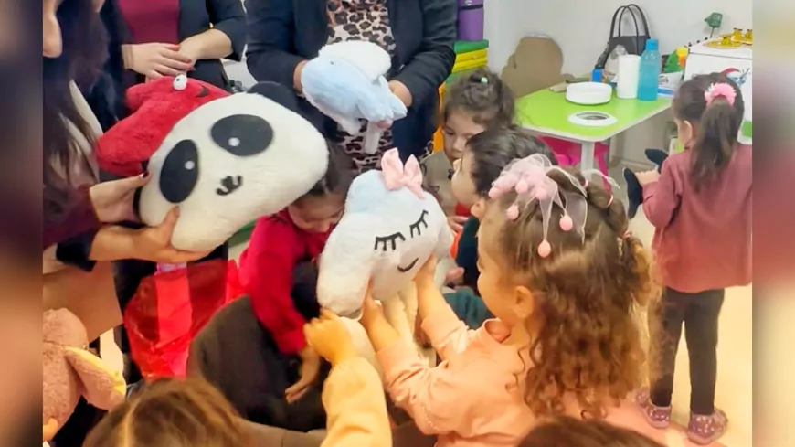 Atık Kumaşlar Odunpazarı’nda Oyuncağa, Minderlere ve Masa Örtülerine Dönüşüyor