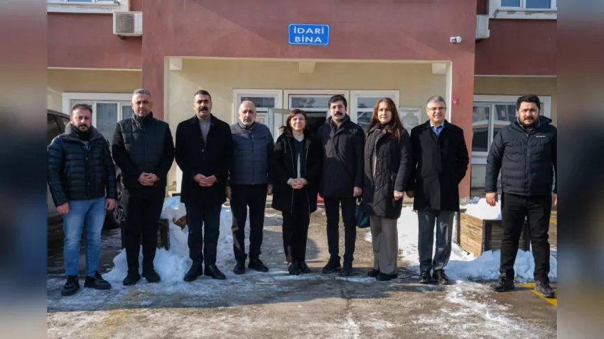 Kent Koruma Platformu’ndan Diyarbakır Büyükşehir Belediyesi’ne Dayanışma Ziyareti