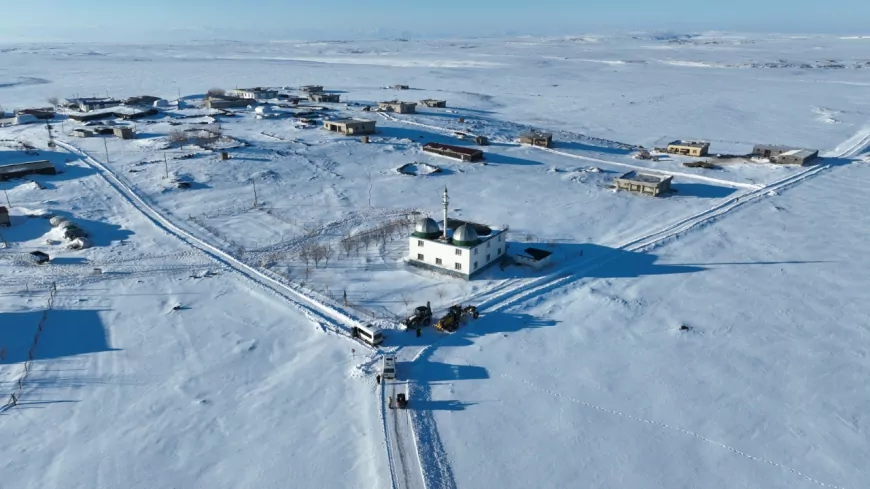 Şanlıurfa’da 58 Yılın En Yoğun Karı: 4 Bin 500 Kilometrelik Kırsal Yol Ulaşıma Açıldı