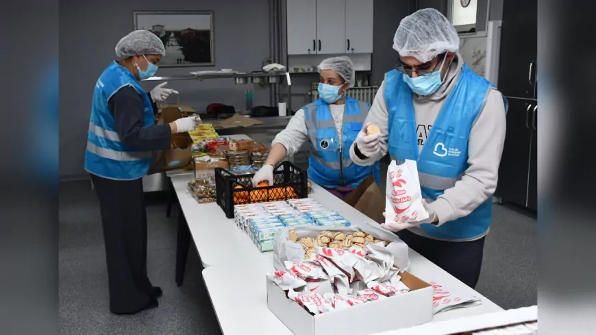 Balıkesir Büyükşehir’den Öğrencilere Beslenme Desteği: “Hiçbir Çocuğun Çantası Boş Kalmayacak”