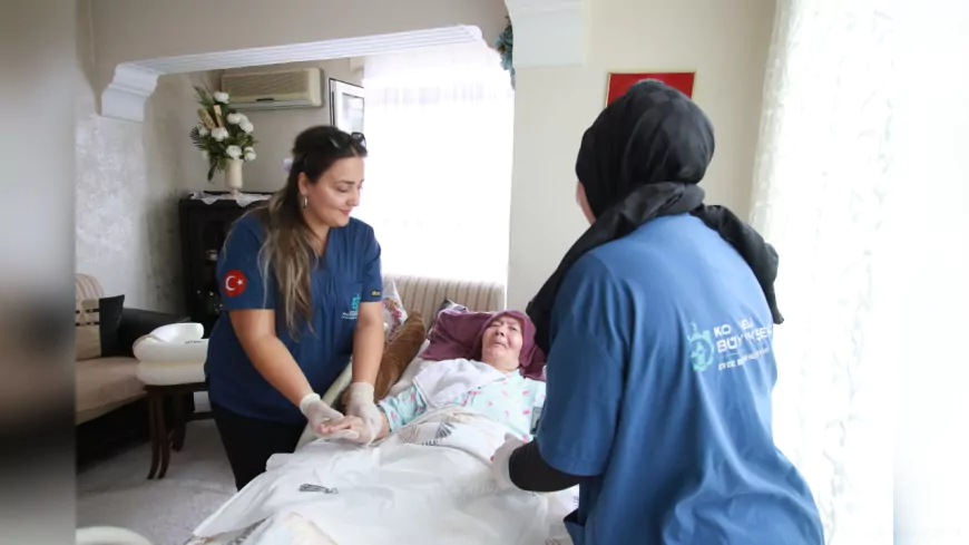 Kocaeli Büyükşehir'den 2025’te 1.834 kişiye 19.923 kez evde bakım hizmeti