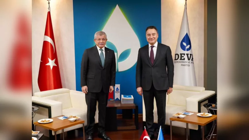 Ahmet Davutoğlu’ndan DEVA Partisi’ne Ziyaret