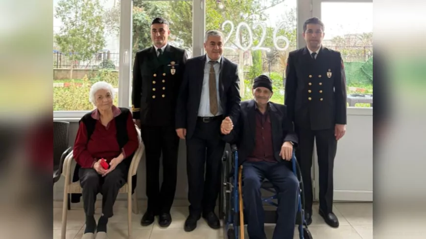 Sahil Güvenlik Ege Bölge Komutanlığı’ndan Balıkesir ve Muğla’daki Huzurevlerine Anlamlı Ziyaret