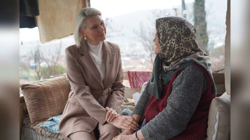 Başkan Melek Mızrak Subaşı, Sıcak Yemekleri Vatandaşların Evlerine Teslim Etti