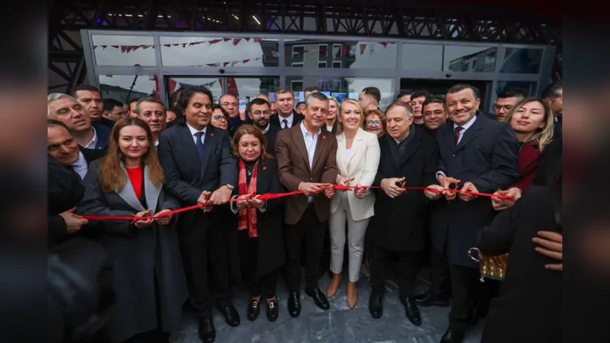 Özgür Özel, Denizli’de Atatürk Bilim Merkezi’nin Açılışını Gerçekleştirdi