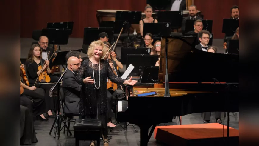Dünyaca Ünlü Piyanist Gülsin Onay’dan Eskişehir’de Unutulmaz Konser