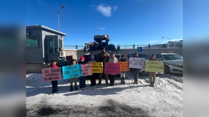Minik Öğrencilerden Polis Teşkilatına Anlamlı Ziyaret