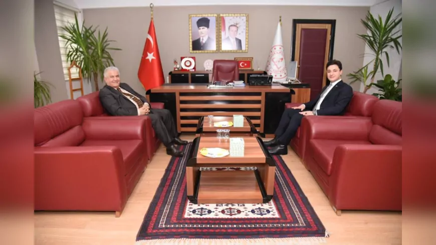 Kaymakam Adayı Uğur Çiftçi'den İl Millî Eğitim Müdürü Selehattin Kal’a Hayırlı Olsun Ziyareti