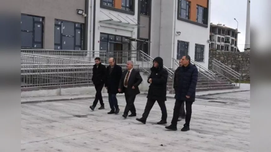 Selahattin Kal, Gaziosmanpaşa Mahallesi’ndeki Yeni Okul Binasında İncelemelerde Bulundu