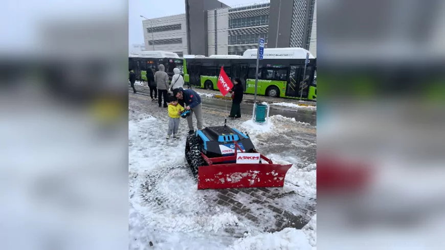 Kocaeli Büyükşehir’den Karla Mücadelede Robotik Hamle