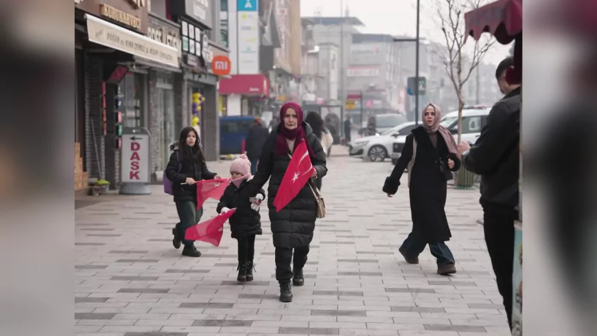 Başkan Faruk Özlü’den Kamışlı’daki Bayrak Saldırısına Sert Tepki