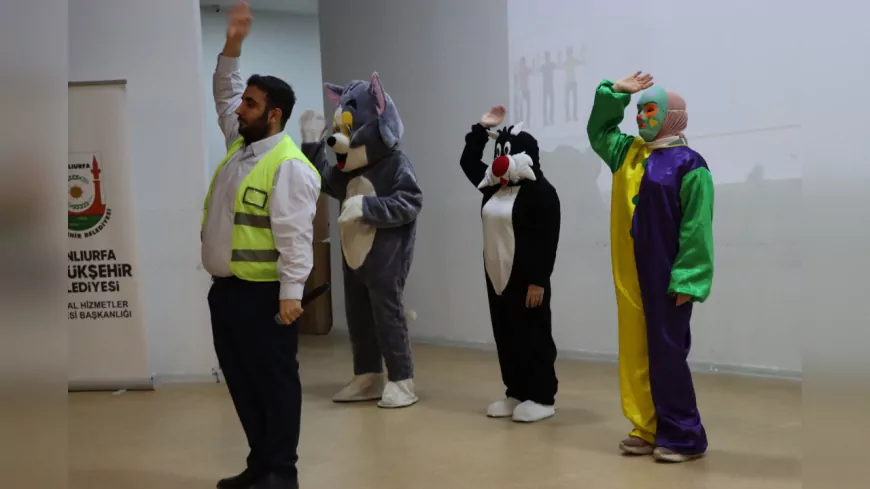 Büyükşehir, Yetim Çocukların Karne Sevincine Ortak Oldu