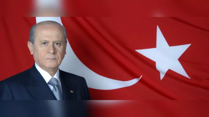 Bahçeli’den Sert Tepki: Ay Yıldızlı Bayrağımıza Uzanan Elleri Lanetliyorum