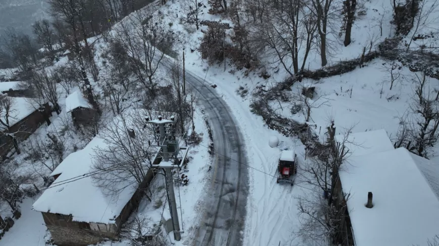 Balıkesir Büyükşehir Belediyesi Karla Mücadelede 7/24 Sahada