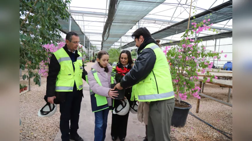11 Yaşındaki Ece’den Örnek Duyarlılık