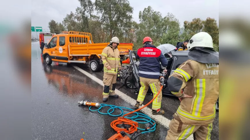 İzmir’de Zincirleme Kazaya Hızlı Müdahale