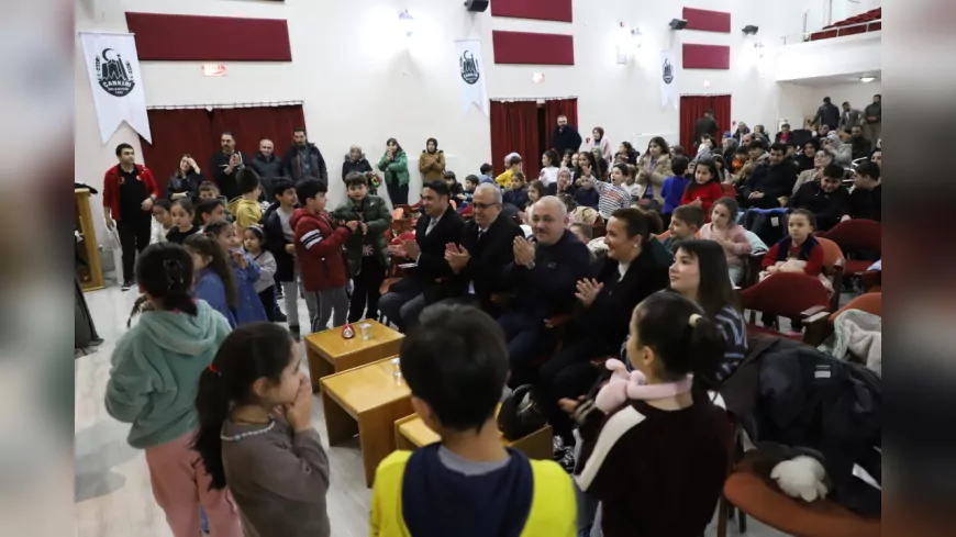 Başkan Esen’den Karne Hediyesi: Bin Çocuk Tiyatroyla Buluştu