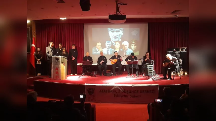 Adalet ve Demokrasi Haftası’nda “Devrim Şehitleri” Eskişehir’de Anıldı
