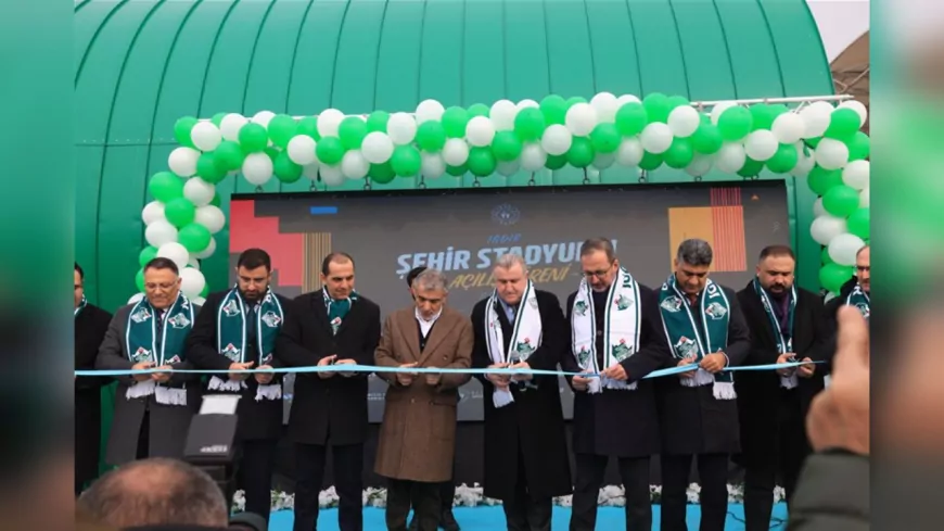 Bakan Osman Aşkın Bak, Iğdır Şehir Stadyumu’nun Açılışını Gerçekleştirdi