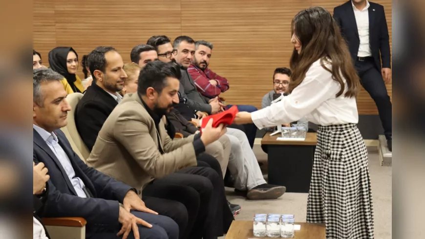 Esentepe Gençlik Merkezinde Ara Tatil Coşkusu Mini Konserle Taçlandı