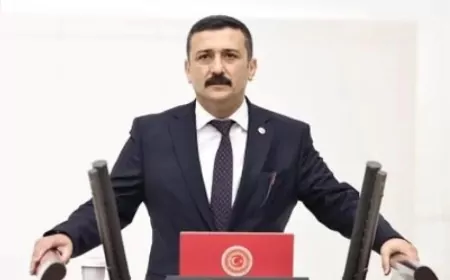 İYİ Parti Genel Başkan Yardımcısı Selçuk Türkoğlu: “Emeklilerimizi Sadakaya Muhtaç Ettiniz, Açlık Sınırının Altında Maaş Alıyorlar”