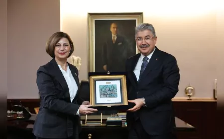 Vali Erdinç Yılmaz’dan Başkan Ayşe Ünlüce’ye Ziyaret