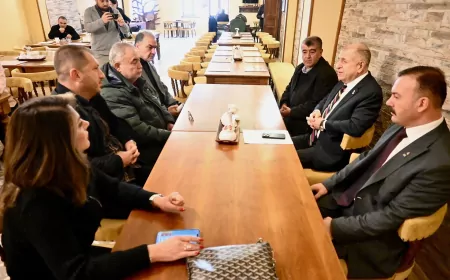 Ümit Özdağ’dan Hatay’da Çiftçilere Destek Ziyareti