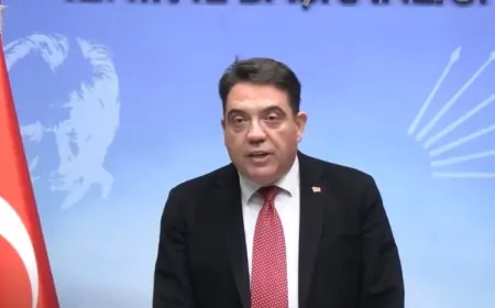 CHP Genel Başkan Yardımcısı Yankı Bağcıoğlu: “Milli güvenliğimize zarar verebilecek fırkateyn satışı tarihi sorumluluk doğurur”