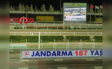 Geleneksel Jandarma Koşusu Şanlıurfa’da Dayanışma Rüzgârı Estirdi