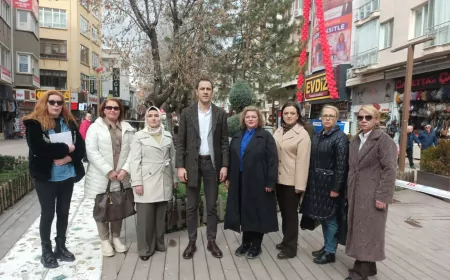 Anahtar Parti’den Mihalgazi Belediye Başkanı Zeynep Güneş’e Destek