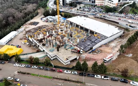 KOÜ Umuttepe Cami ve Otopark Projesi’nde İlk Kat Hizmete Girdi