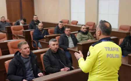Tepebaşı Belediyesi Şoförlerine Güvenli Sürüş ve Yaya Önceliği Eğitimi
