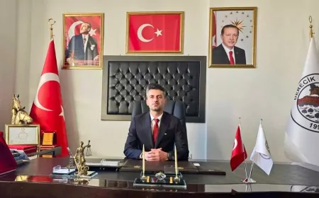 Derecik Belediyesi’nde Başkanlık Seçimi: Mesut Tekin Göreve Seçildi