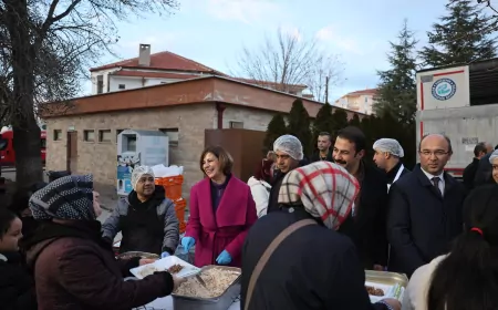 Eskişehir Büyükşehir Belediyesi İftar Davetlerine Seyitgazi’de Başladı