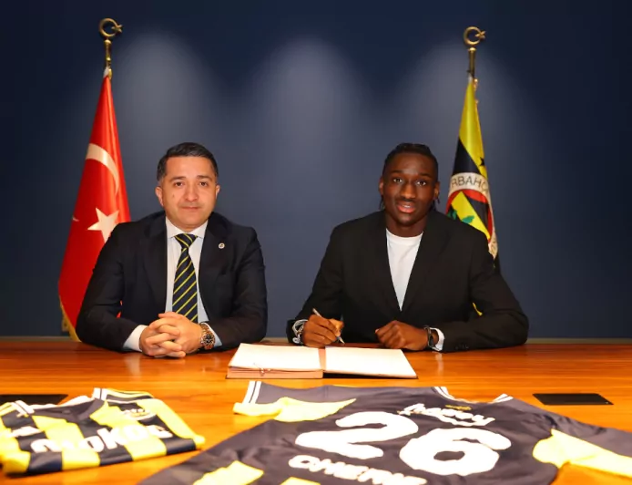 Fenerbahçe, Fransız Forvet Sidiki Cherif’i Renklerine Bağladı
