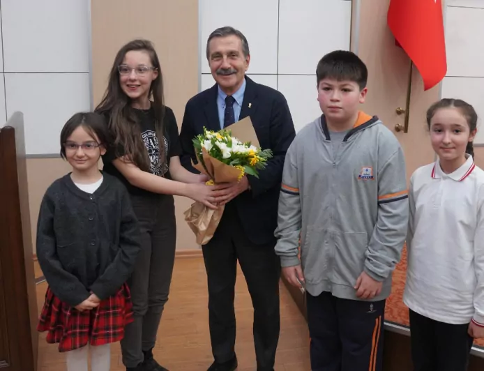 Çevre Çocuk Meclisi’nden Tepebaşı’na Ziyaret