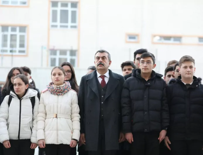 6 Şubat Deprem Şehitleri Tüm Okullarda Saygı Duruşuyla Anılacak