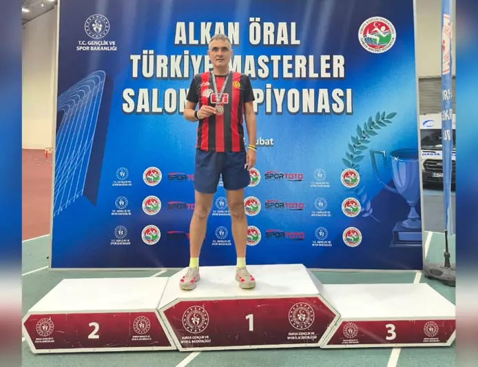 Masterlar’da Eskişehir Rüzgârı: Sezer ve Algın’dan 11 Madalyalık Gurur