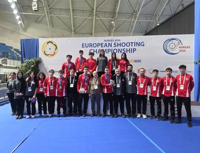 Bakan Bak’tan Milli Atıcılara Tebrik Mesajı