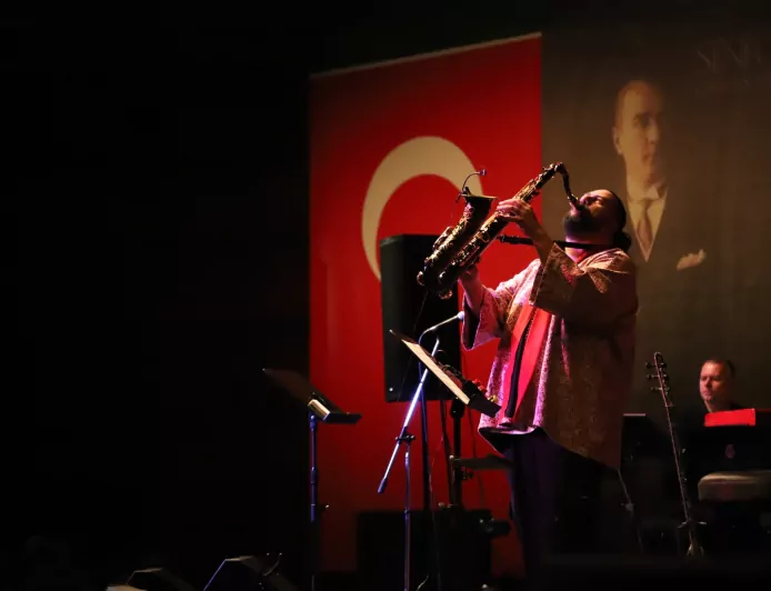 Cazın Özgür Ruhu Eskişehir’de Hayran Bıraktı