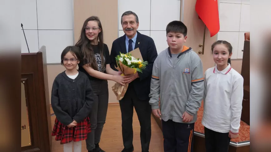 Çevre Çocuk Meclisi’nden Tepebaşı’na Ziyaret