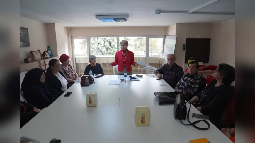Tepebaşı Belediyesi’nden Evde Hasta Bakımına Eğitimle Destek