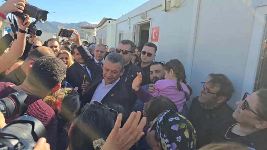 Özgür Özel’den Depremzedelere Yönelik Eleştirilere Sert Tepki